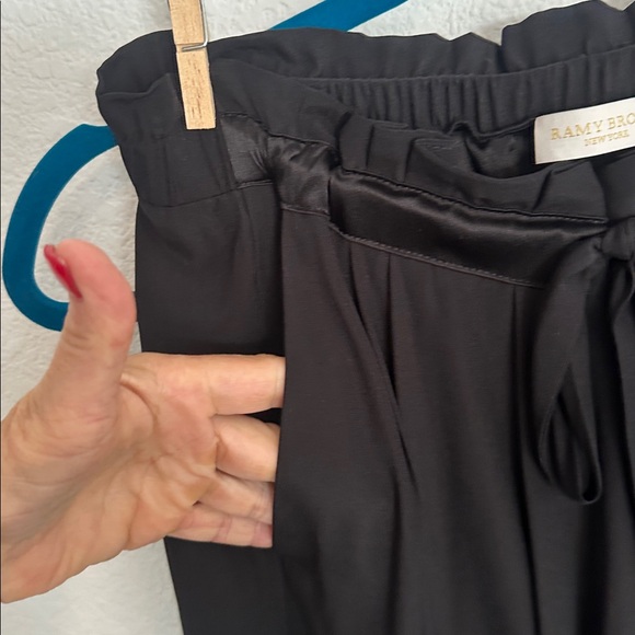 RAMY BROOK Allyn black silk pants M - Picture 8 of 16